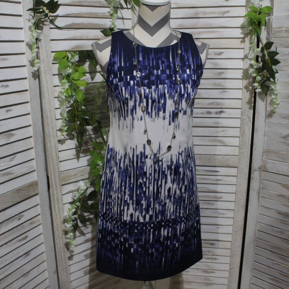 Vince Camuto Blue White Knee Length Sheath Dress (36) - Picture 2 of 16